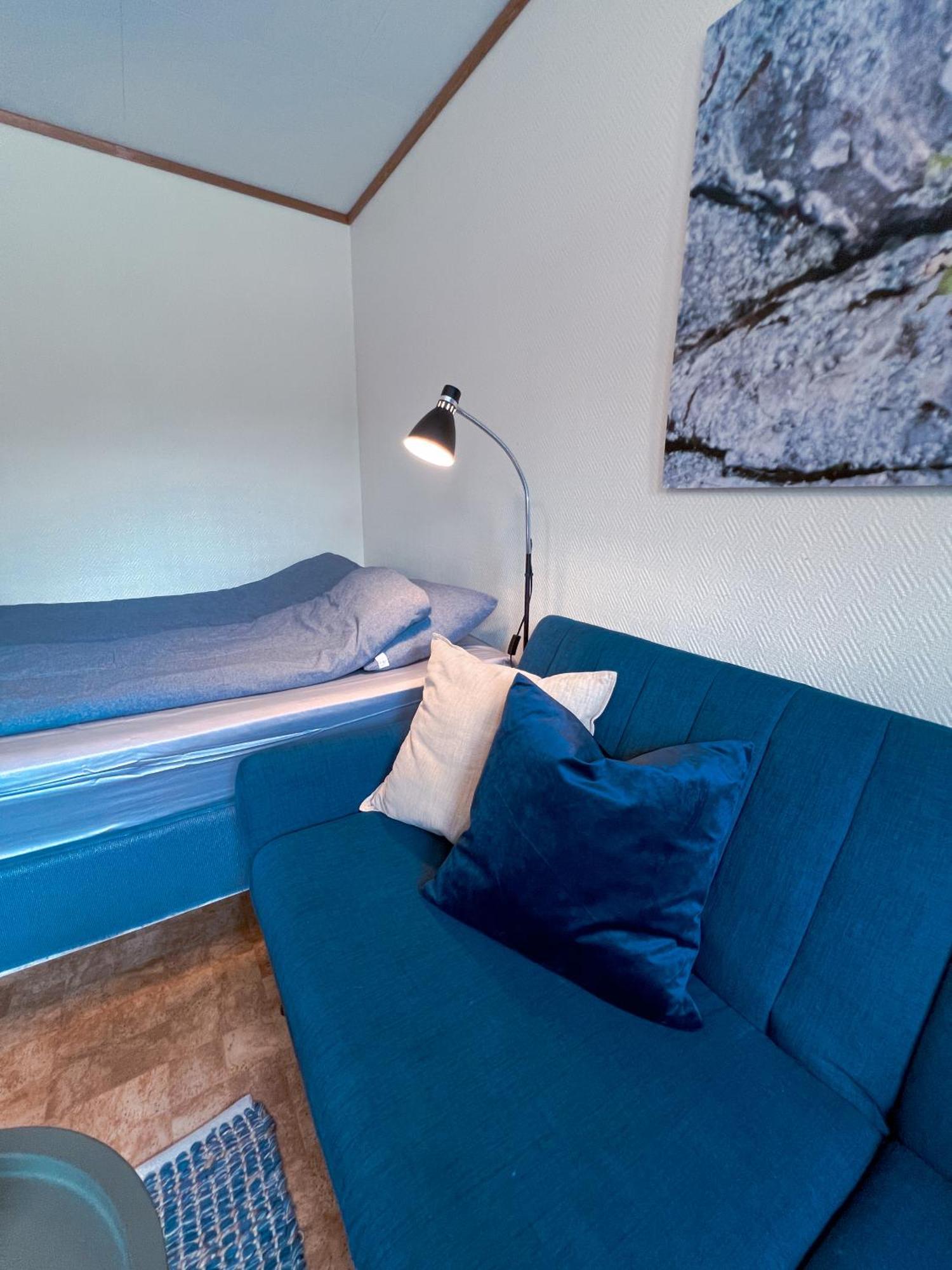 Privat Rom I Leilighet Hotel Sogndal Ngoại thất bức ảnh